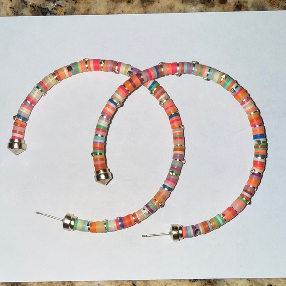 Kendra Scott Colorful Beaded Gold Hoop Earrings - Picture 3 of 4